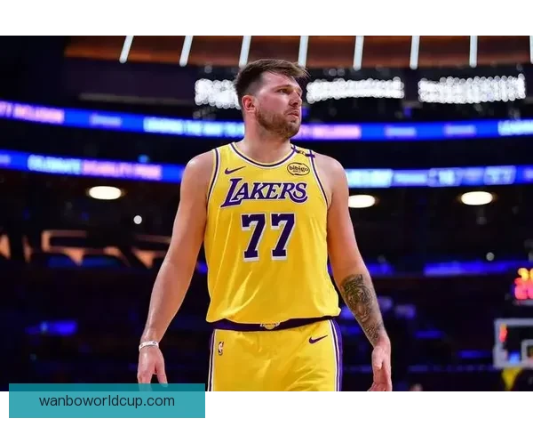 东契奇约翰逊荣膺月最佳文班连续三次摘最佳防守奖