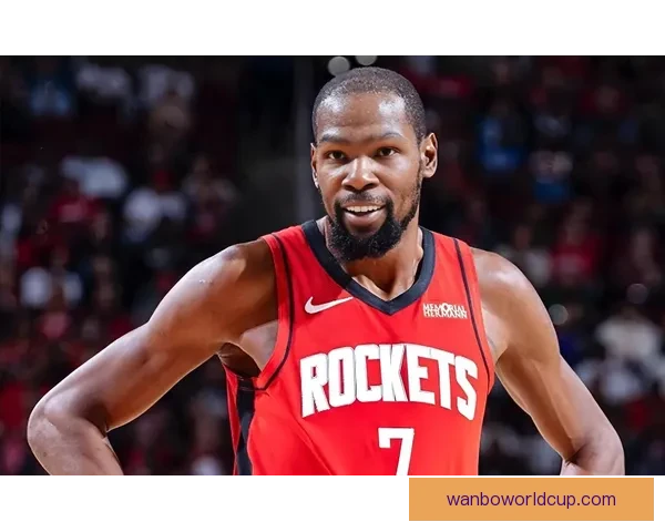 杜兰特谈进攻策略：希望带动队友而非单打独斗